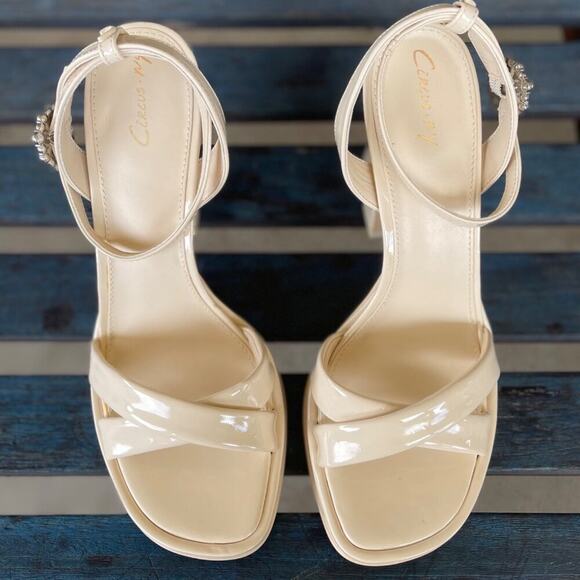 Sam Edelman Haidyn Cream Platform Sandals Rhinestone Buckle Heel 9.5 NWOB - Picture 5 of 9